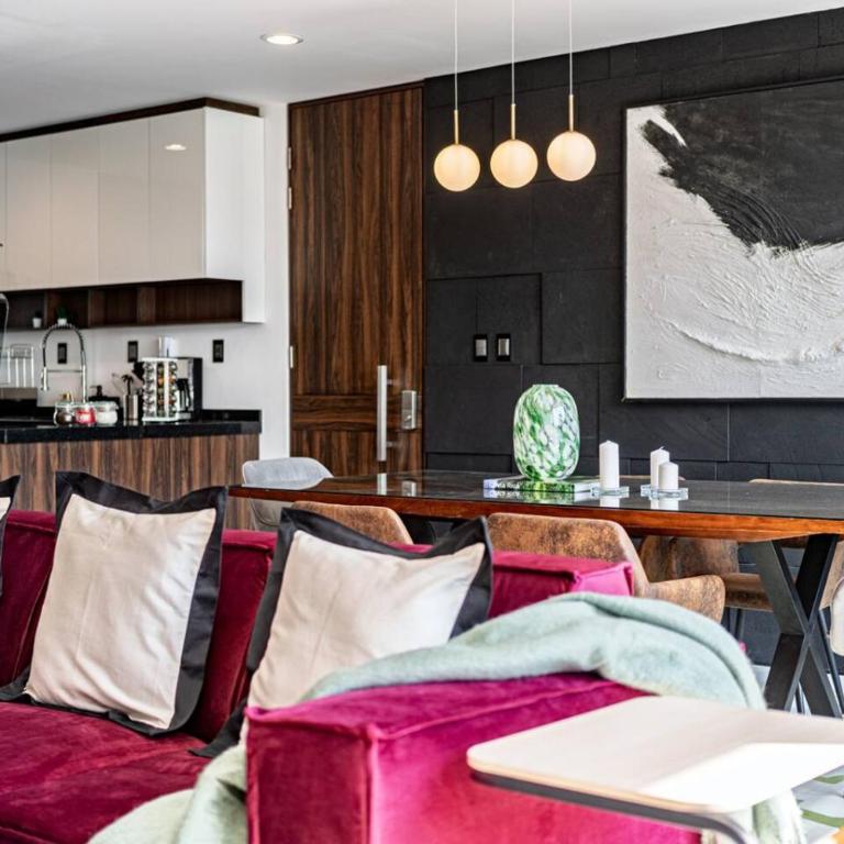 Two-in-One Group Haven with Terrace, Wifi & Comfort - Appartement - 70
