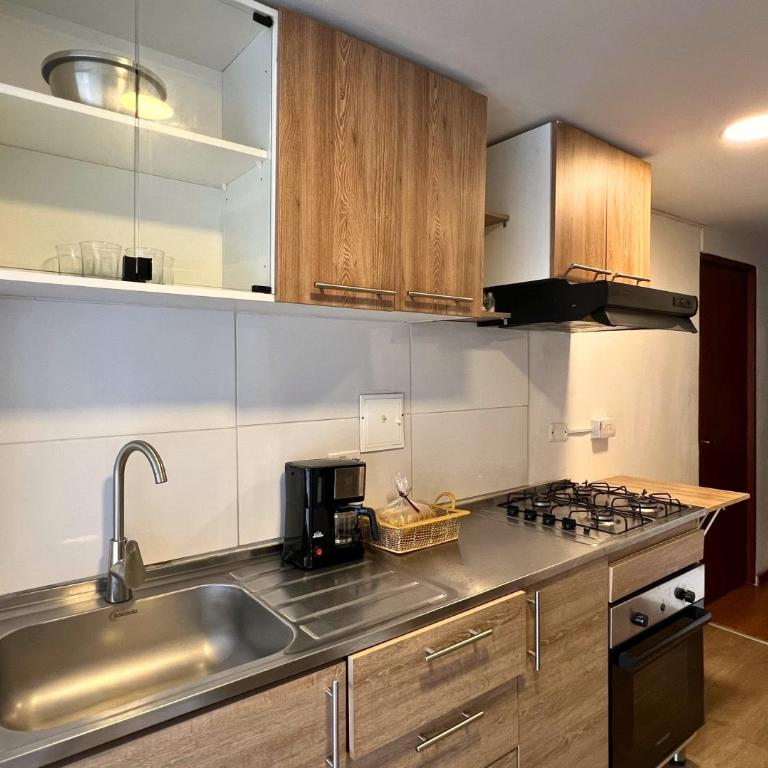 Dúplex familiar cerca al Cable y Milán con patio - Apartamento de 2 dormitorios - 3