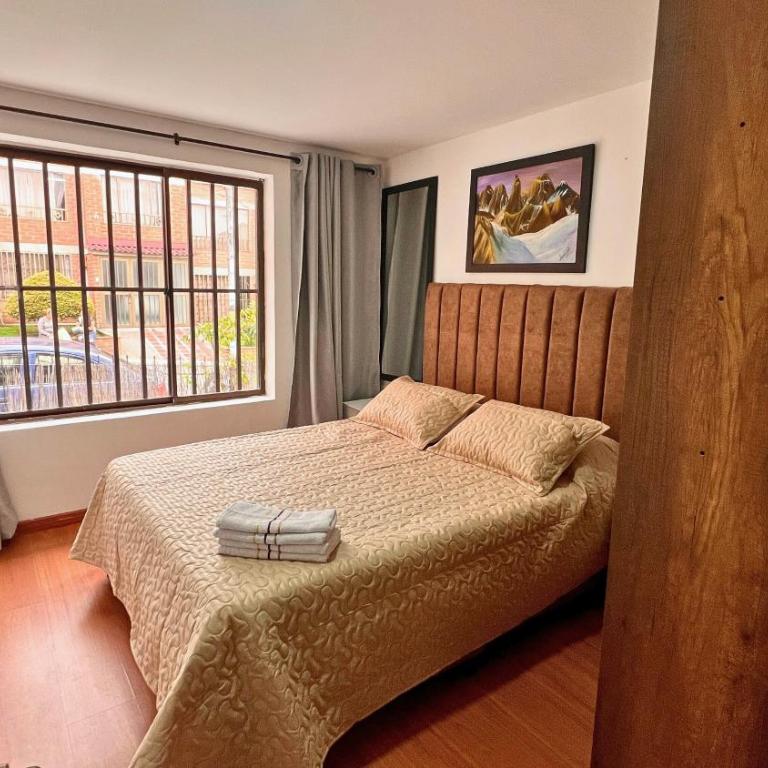 Dúplex familiar cerca al Cable y Milán con patio - Apartamento de 2 dormitorios - 15