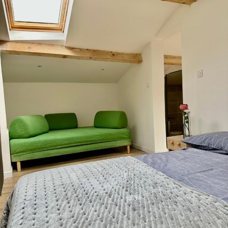 CARPENTRAS appartement climatisé 3e étage situé dans le centre historique - Appartement 3 Chambres - 24