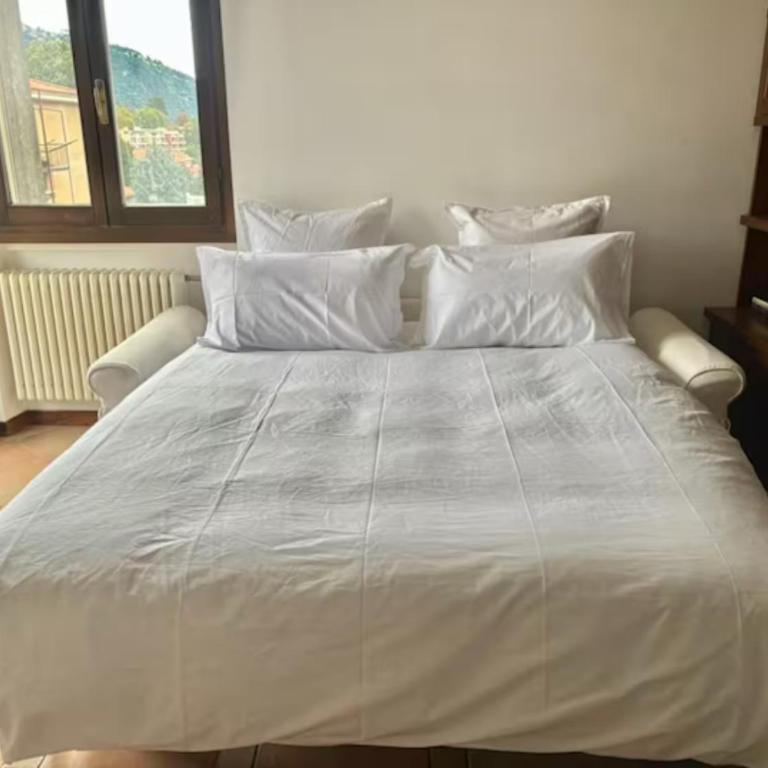 Flat in Como near to the lake - Two-Bedroom Apartment - 9