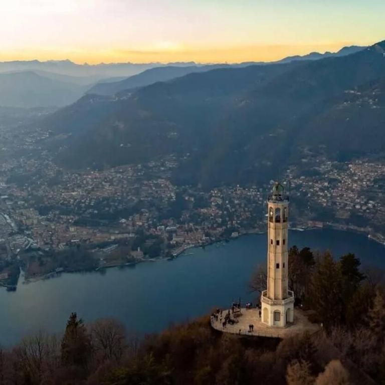 Flat in Como near to the lake - Two-Bedroom Apartment - 34