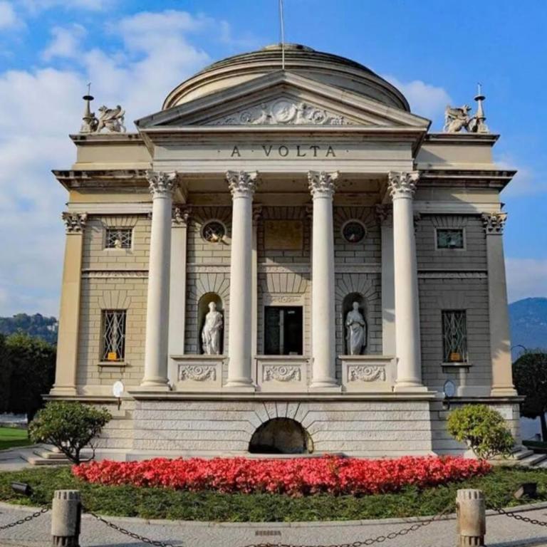 Flat in Como near to the lake - Two-Bedroom Apartment - 25
