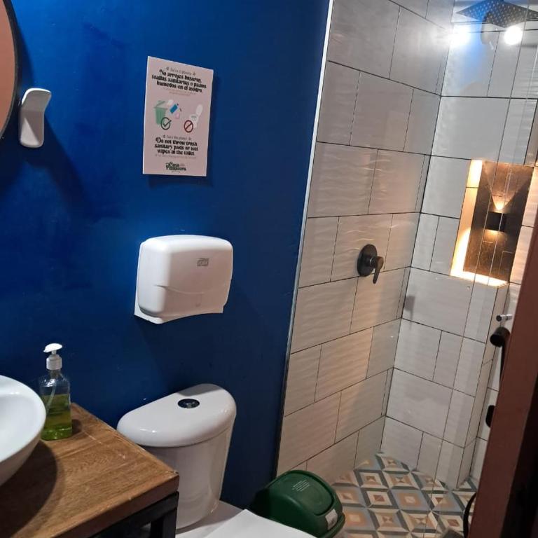 Hostal Casa Primavera - Habitación Doble con baño - 2 camas - 4