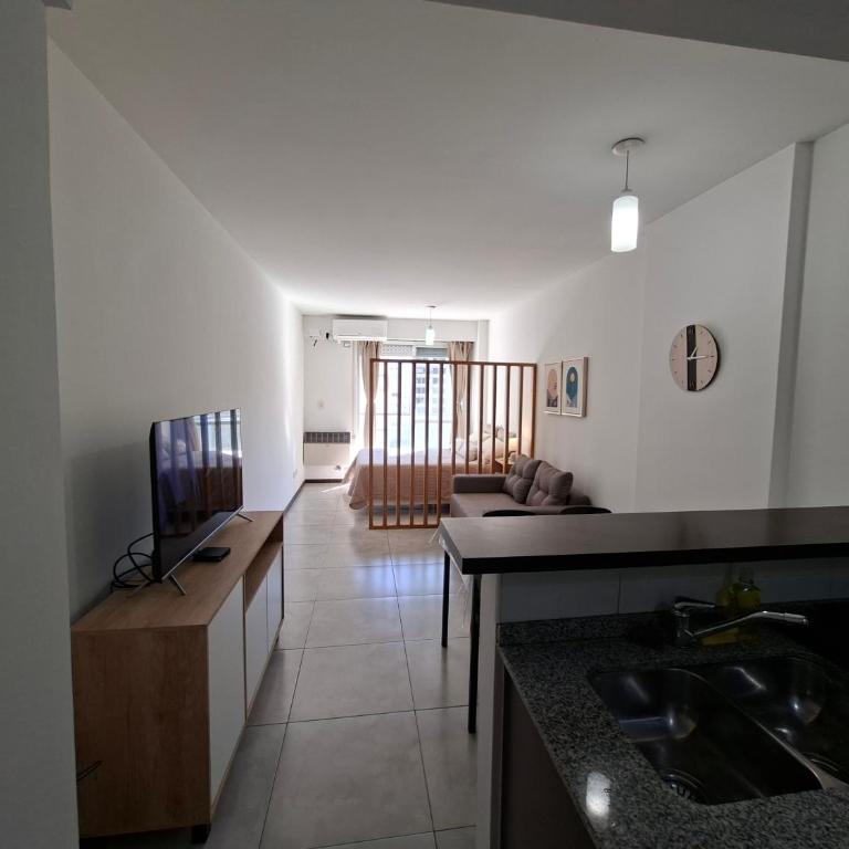Cómodo departamento en Barrio Martin - One-Bedroom Apartment - 6