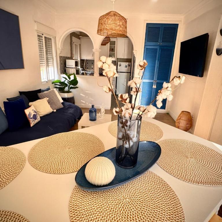 Family Penthouse Duplex 3 BDR & Private Terrace - Three-Bedroom Apartment - 15