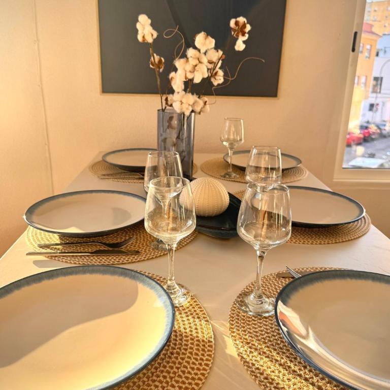 Family Penthouse Duplex 3 BDR & Private Terrace - Three-Bedroom Apartment - 26