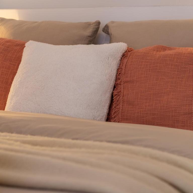 2 pièces coup de cœur, balcon ensoleillé, 5 min à pied du sanctuaire - Appartement 1 Chambre avec Balcon et Vue sur la Ville - 23