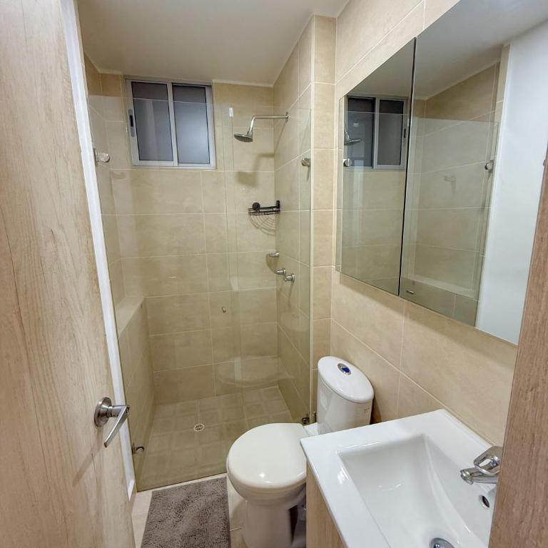 Apartamento Central Con Lindas Vistas - Two-Bedroom Apartment with City View - 32