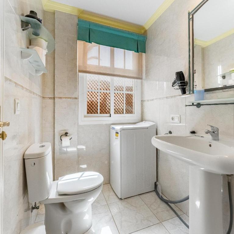Apartment with shared heated pool in El Médano - Appartement 2 Chambres - 18