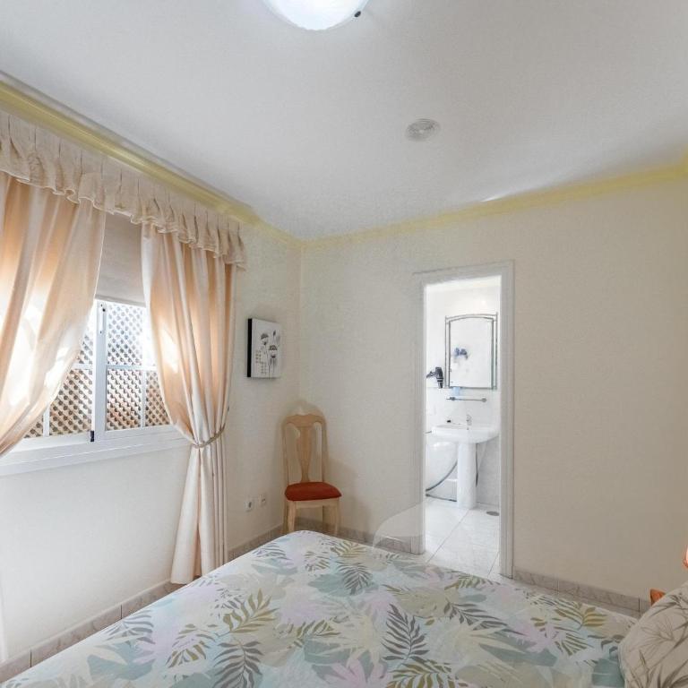 Apartment with shared heated pool in El Médano - Appartement 2 Chambres - 16
