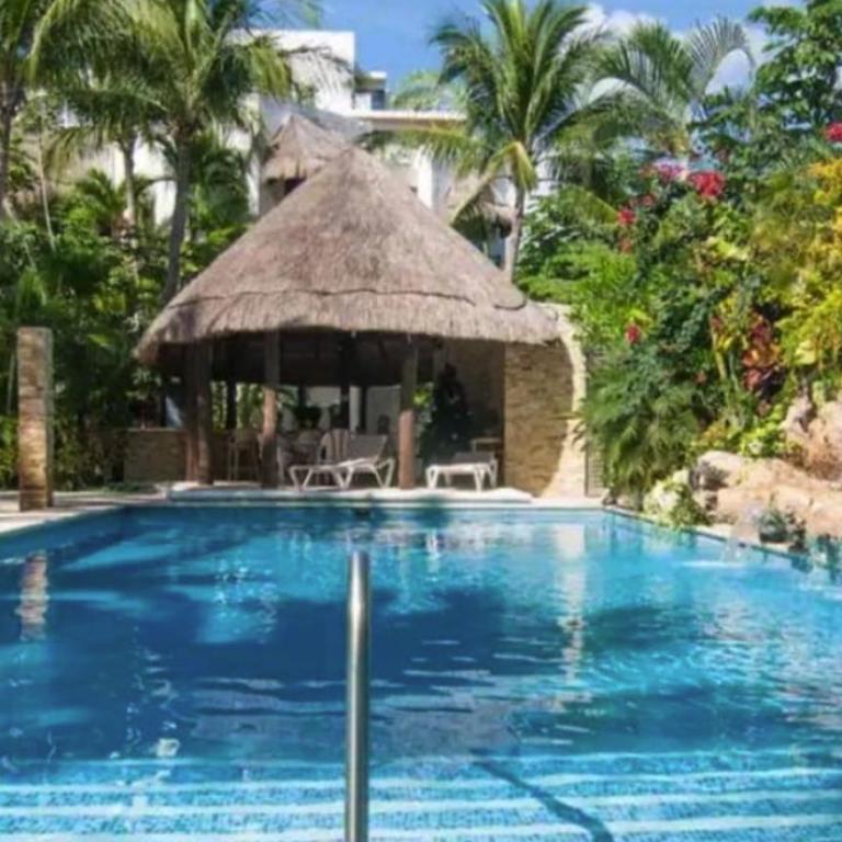 Rooftop Penthouse 150m to Beach & 280m to 5th Ave - Three-Bedroom Premium Apartment with Balcony - 7