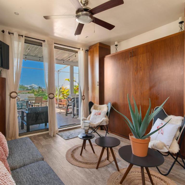 Rooftop Penthouse 150m to Beach & 280m to 5th Ave - Three-Bedroom Premium Apartment with Balcony - 44