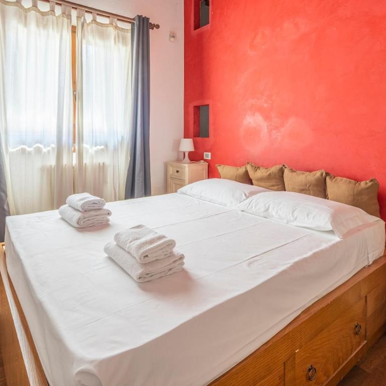Small Villa with parking - One-Bedroom House - 22