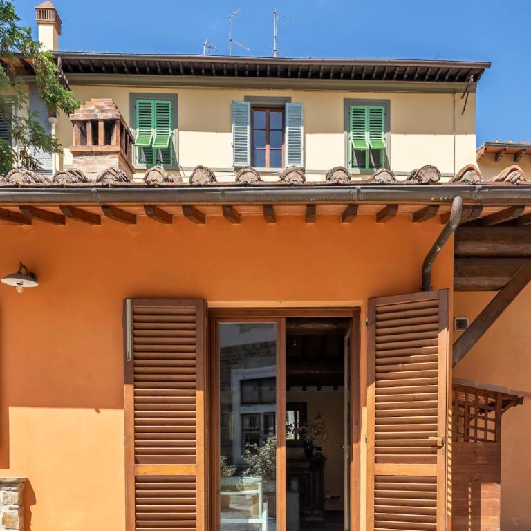 Small Villa with parking - One-Bedroom House - 27