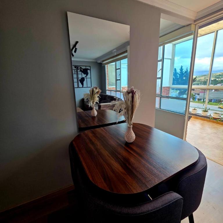Apartamento 2 habitaciones con terraza, vista, parqueadero GRATIS - Apartamento de 2 dormitorios - 15
