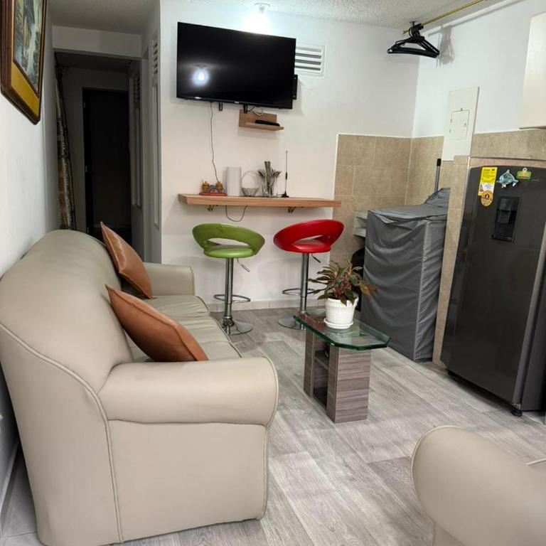 Acogedor Apartamento Pequeño e Independiente - Apartamento de 2 dormitorios - 15