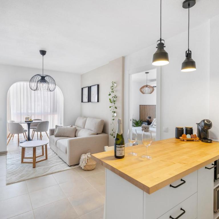 1BDR Studio 150m from Sea with Workspace - Apartamento de 1 dormitorio - 26