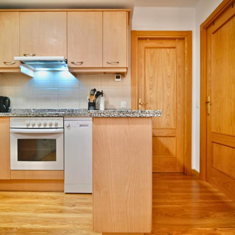 Apartamento en Soldeu con terraza, vistas y parking I Guineu - Apartamento de 1 dormitorio - 23