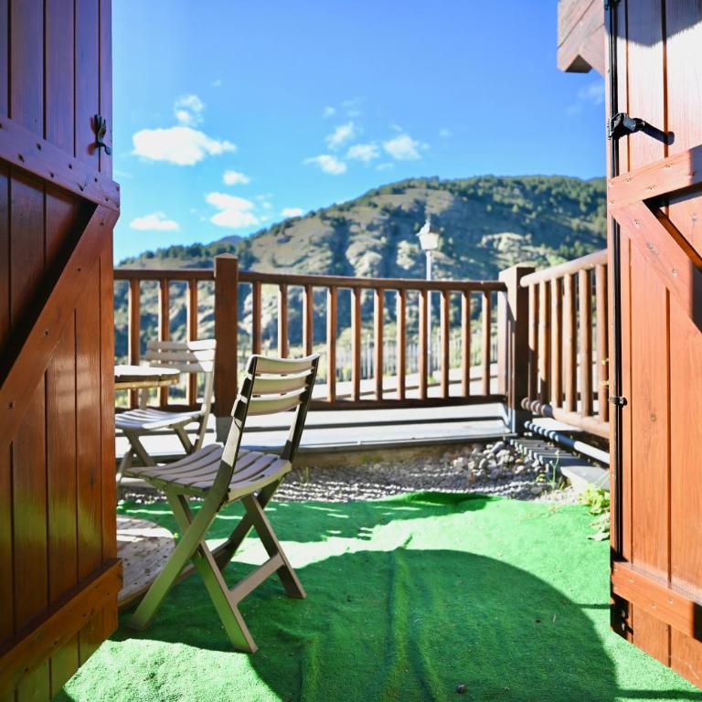 Apartamento en Soldeu con terraza, vistas y parking I Guineu - Apartamento de 1 dormitorio - 2
