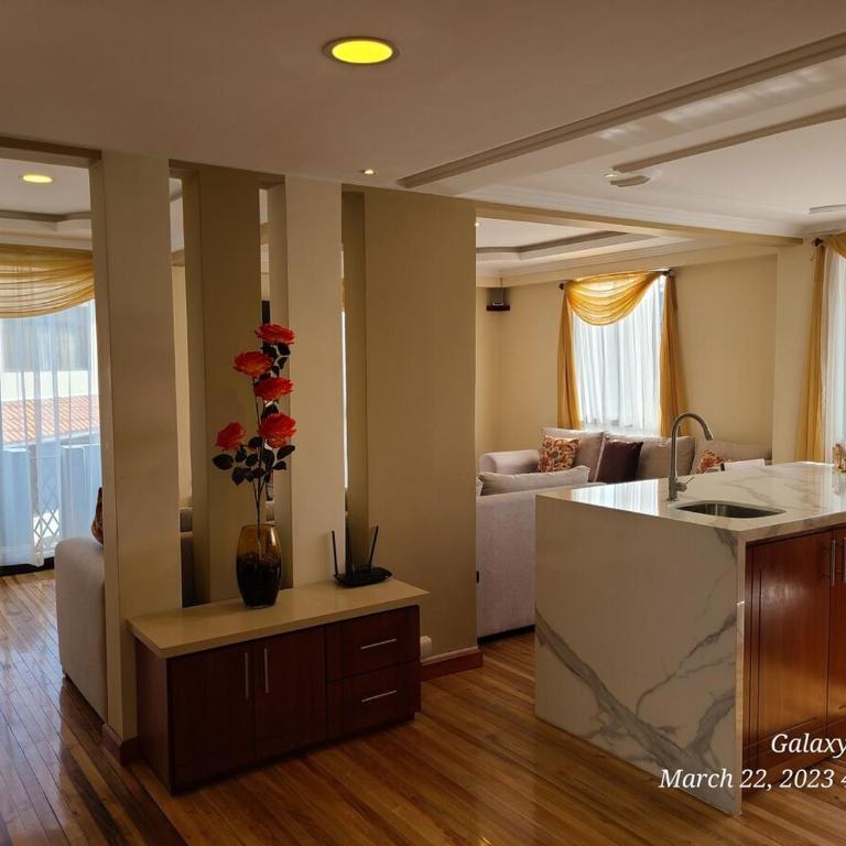 The Supreme suite, beautiful three bedrooms - Apartamento de 3 dormitorios - 17
