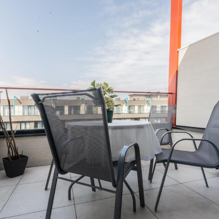 Elite Two Premium Apartment - One-Bedroom Apartment - 7