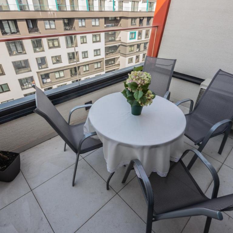 Elite Two Premium Apartment - One-Bedroom Apartment - 10