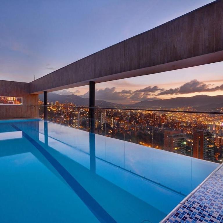 Energy Living - Luxury Apartment with Jacuzzi and Private Terrace - One-Bedroom Apartment - 5
