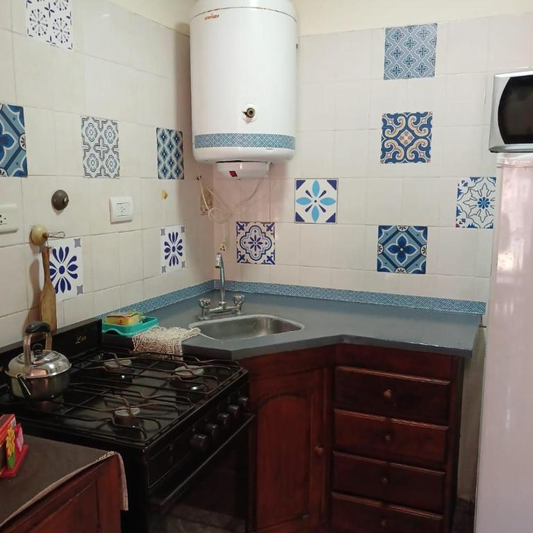 Juanychela - Two-Bedroom House - 9
