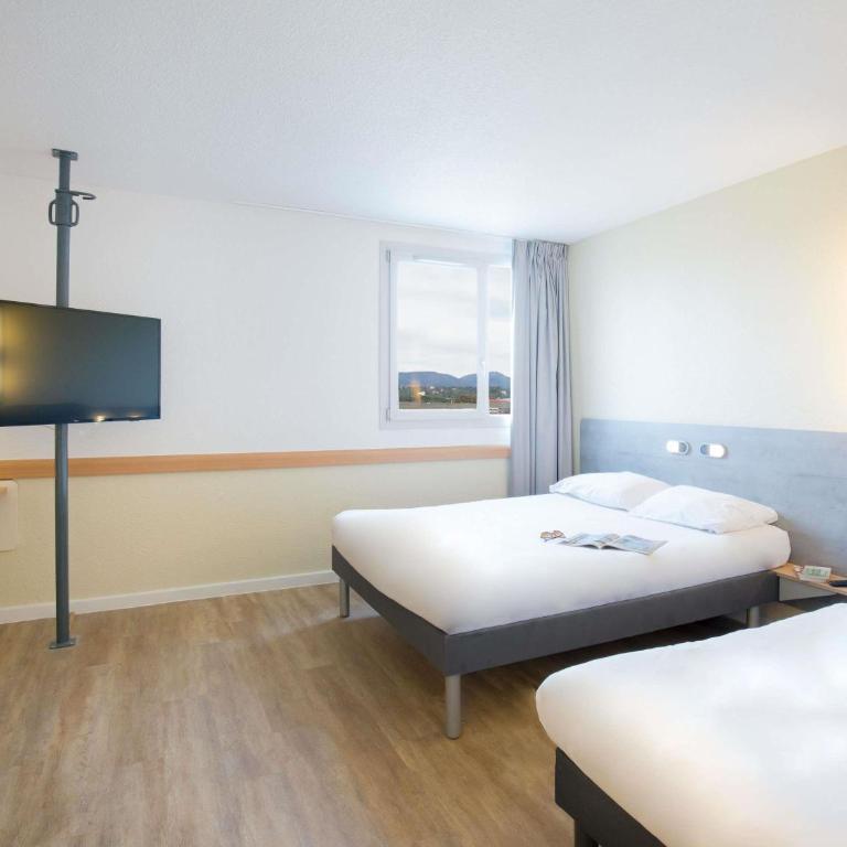 Ibis Budget Fréjus St Raphaël centre plages gare TGV - Chambre Familiale - 7