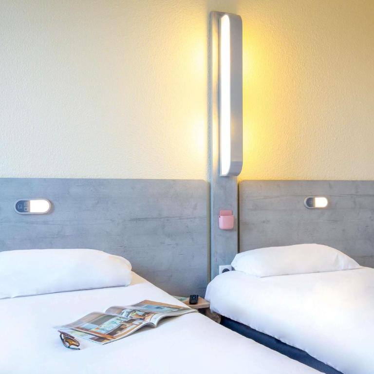 Ibis Budget Fréjus St Raphaël centre plages gare TGV - Chambre Triple Standard - 2