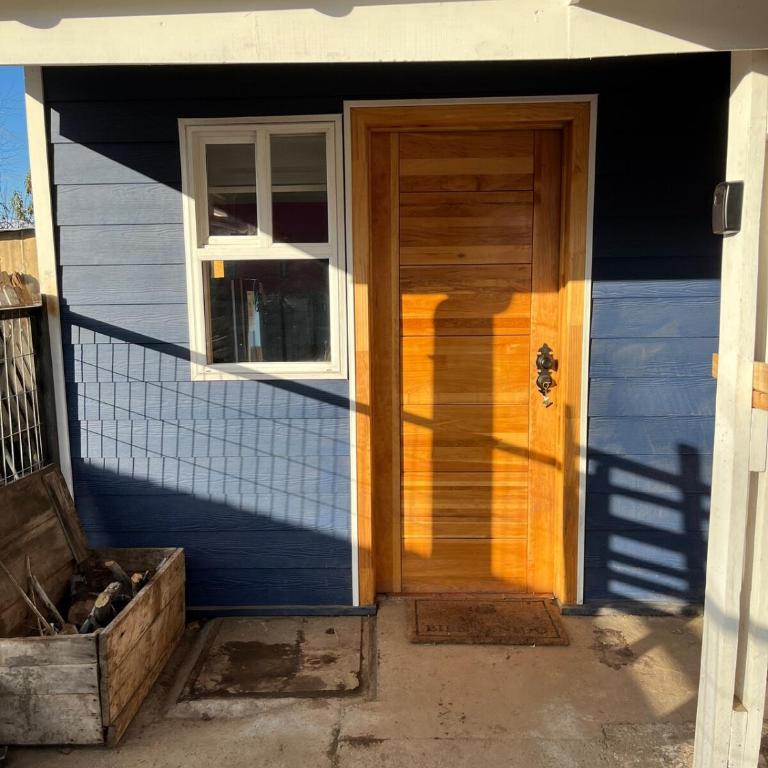 Cabaña en Cochrane - Three-Bedroom House - 2