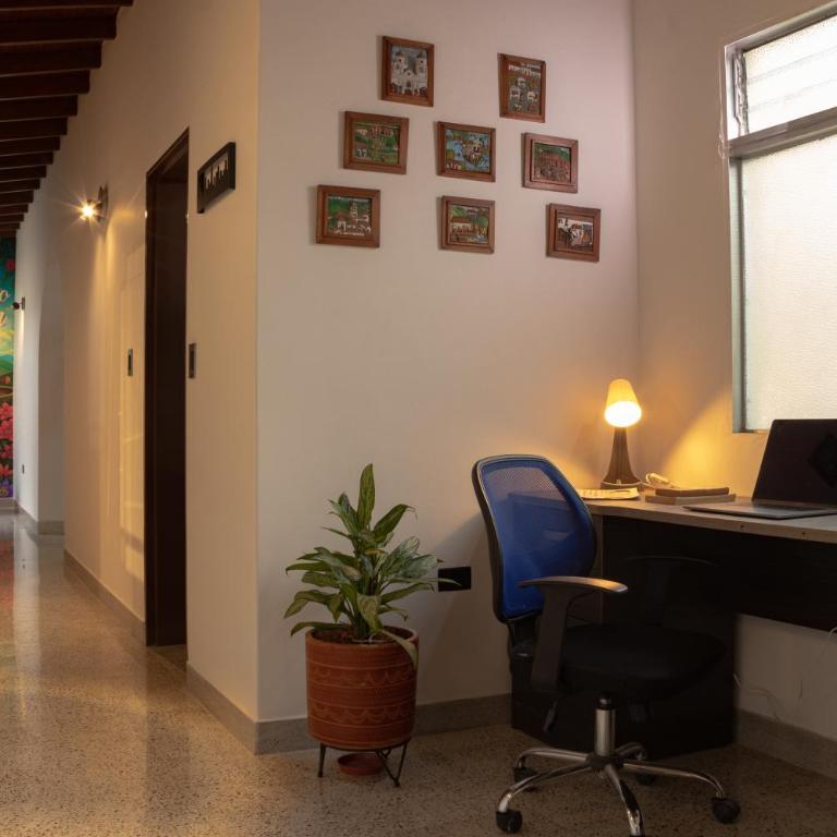The Garden House - Laureles-Estadio-Metro - Five-Bedroom Premium Apartment - 47