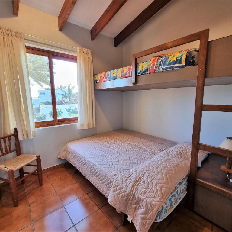 Condominio 4 Estaciones - Three-Bedroom House - 11
