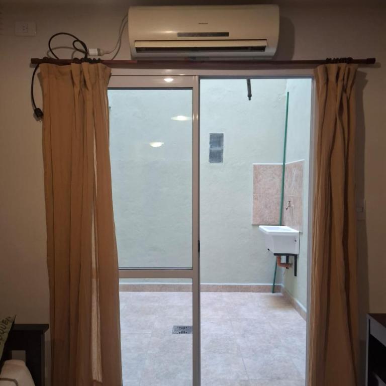 Fray Apart - One-Bedroom Apartment - 13