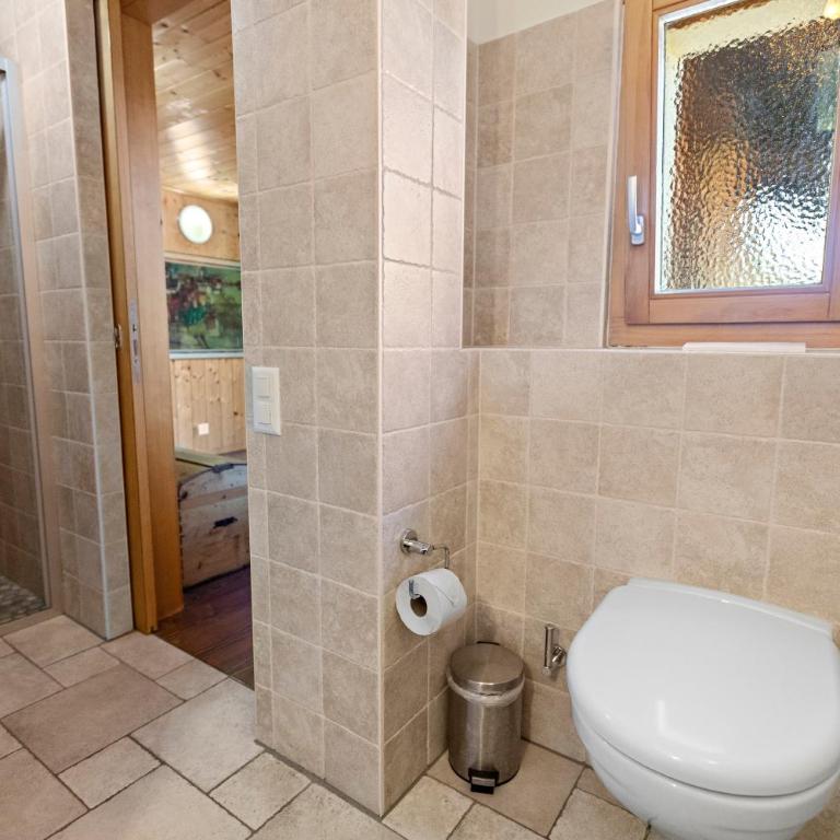 Gîte Salgesh - 16 pers & 16 lits - Terrasse - Nature - Haus mit 5 Schlafzimmern - 19