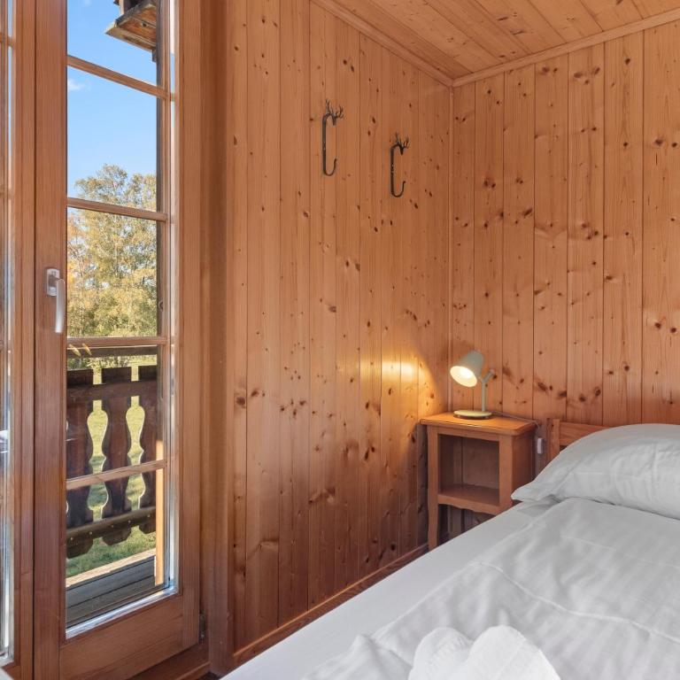 Gîte Salgesh - 16 pers & 16 lits - Terrasse - Nature - Haus mit 5 Schlafzimmern - 26