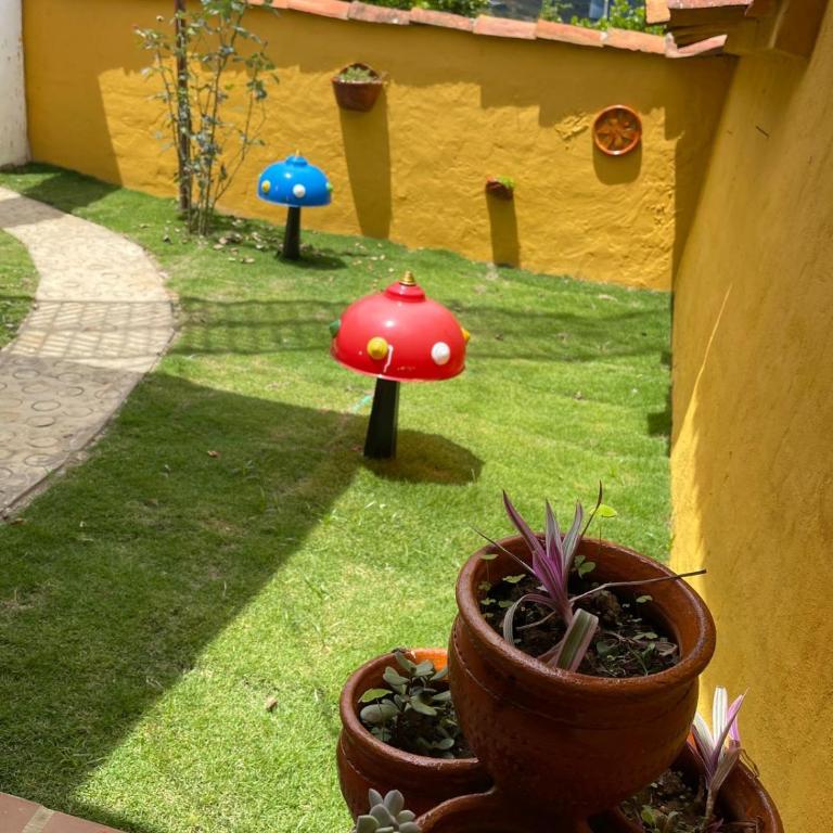 Casa Loma - Three-Bedroom Vacation Home - 11