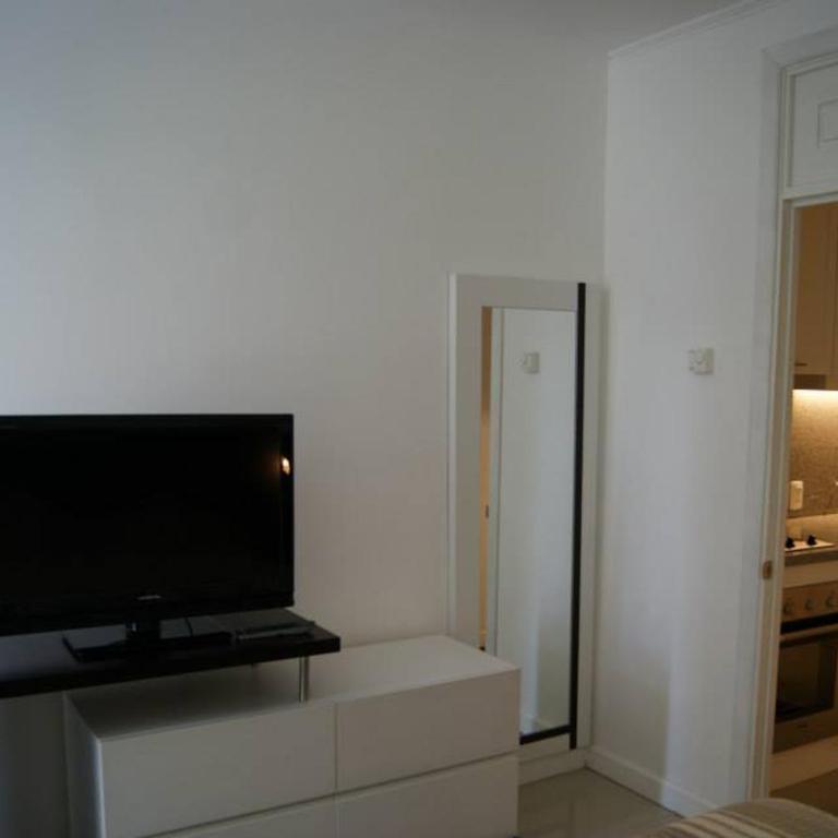 Green Park 116 E solanas - One-Bedroom Apartment - 15