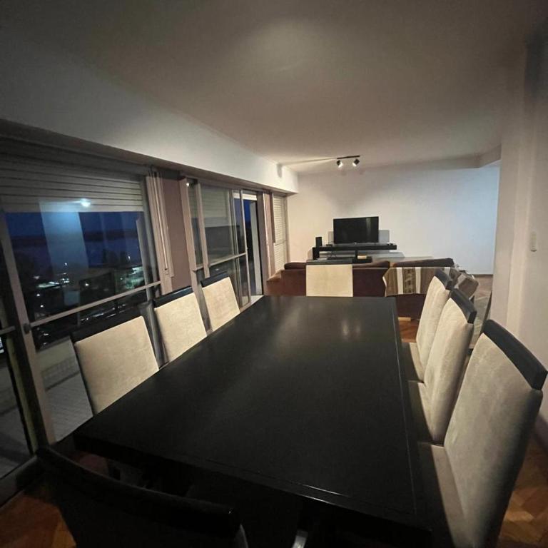 Departamento con vista al rio - Apartamento de 3 dormitorios Premium - 9