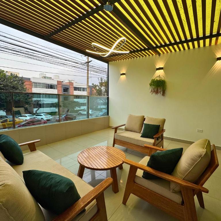 City Tower Hotel - Suite Junior con terraza - 5
