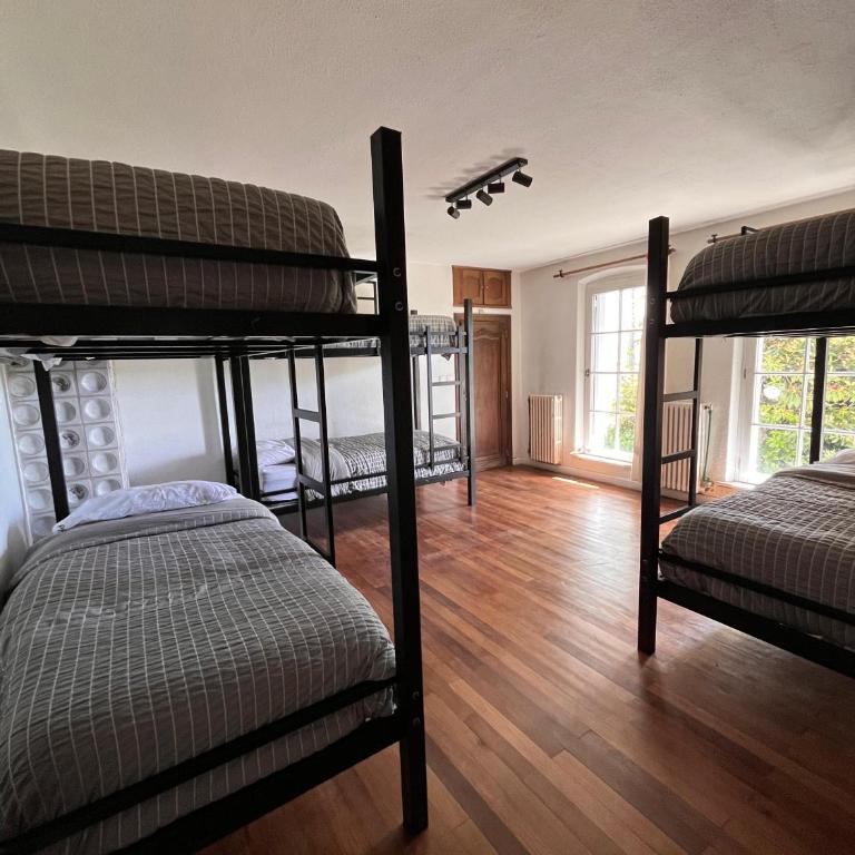 TEROTERO Lake Hostel - Habitación Nahuel 3 - Cama en habitación compartida de 6 camas - 1