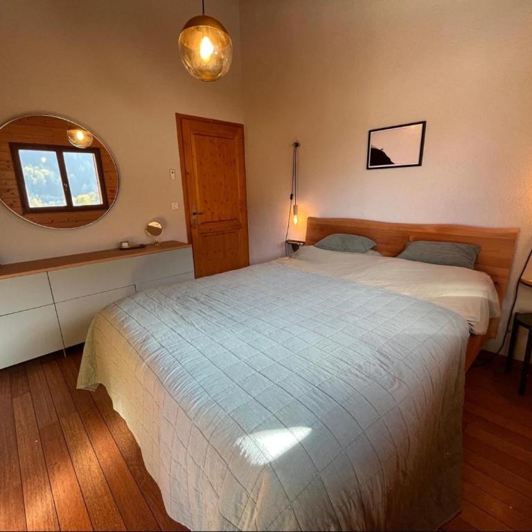Spacious apartment with balcony in the French Alps - Appartement 3 Chambres - 4