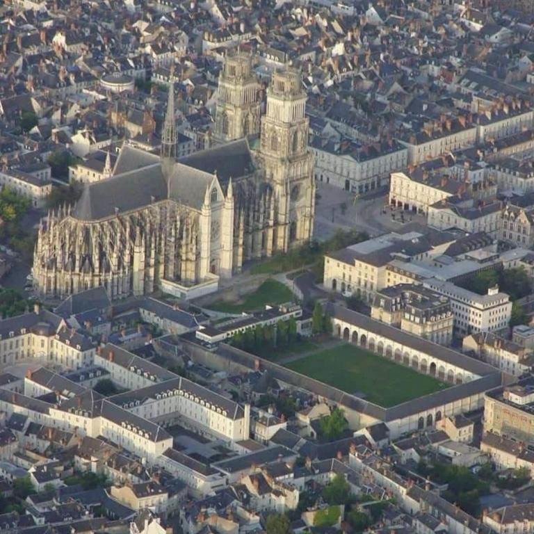 Appartement haussmannien au cœur d Orléans - Apartment mit 3 Schlafzimmern - 30