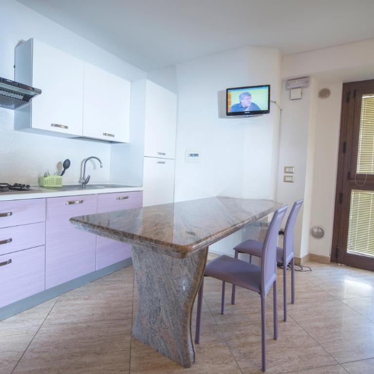 B&B Casa Cavour - Camera Quadrupla - 4