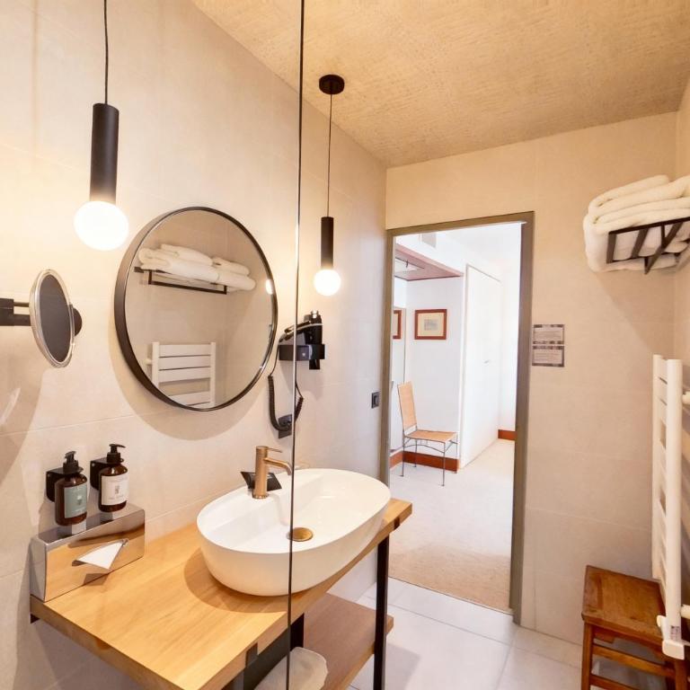Villa Kerasy Hotel Spa - Chambre de Luxe - Côté Jardin - 6