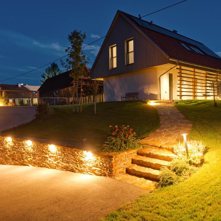 Stilvolles Ferienhaus Südsteiermark ruhige Lage top Aussicht & E-Ladestation - Ferienhaus mit 3 Schlafzimmern - 12