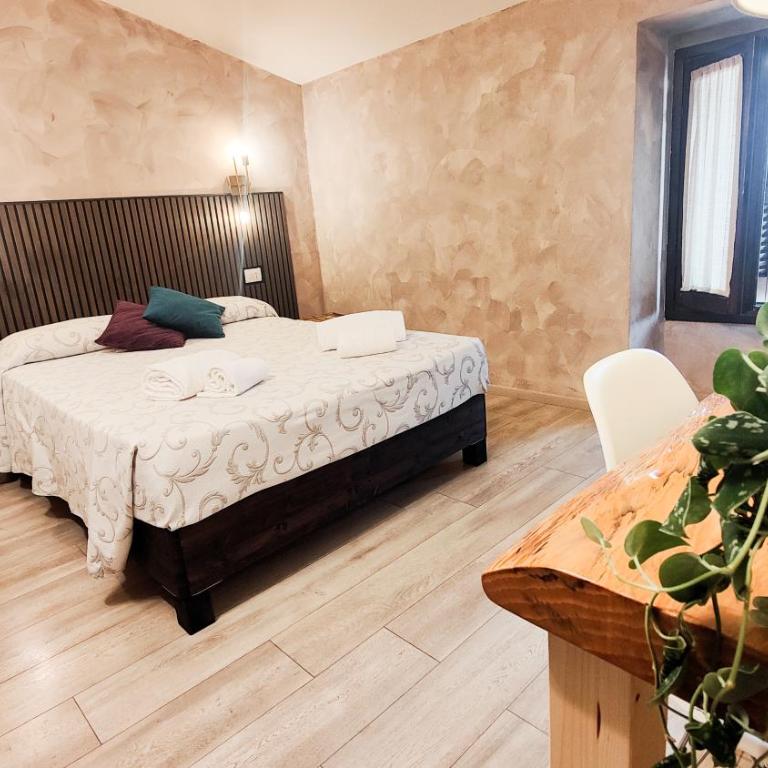 Albergo B&B Tenesi - Camera Matrimoniale Comfort - 11