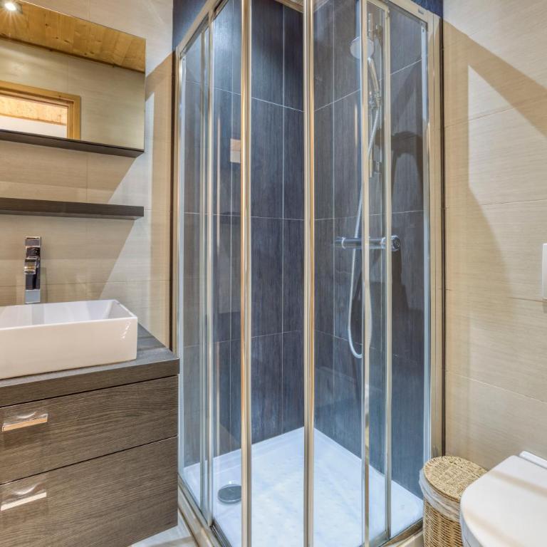 Apartment Au Bon Coin - Luxury Chamonix Hidden Haven, Mont Blanc view, Hot Tub and Garden - Superior Apartment mit Bergblick - 37