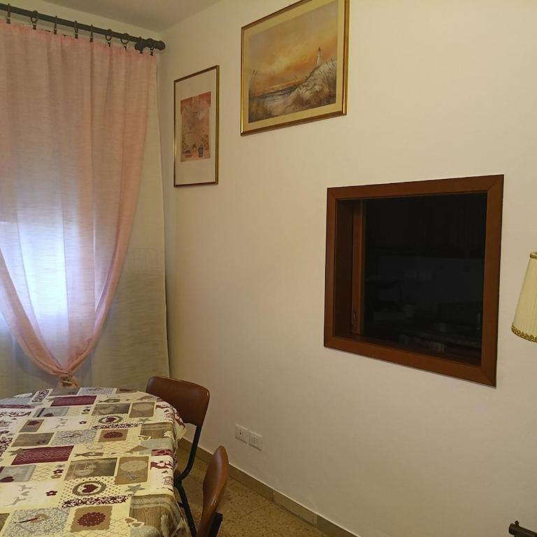 CA' Moni - Camera Doppia con Letti Singoli e Bagno in Comune - 13